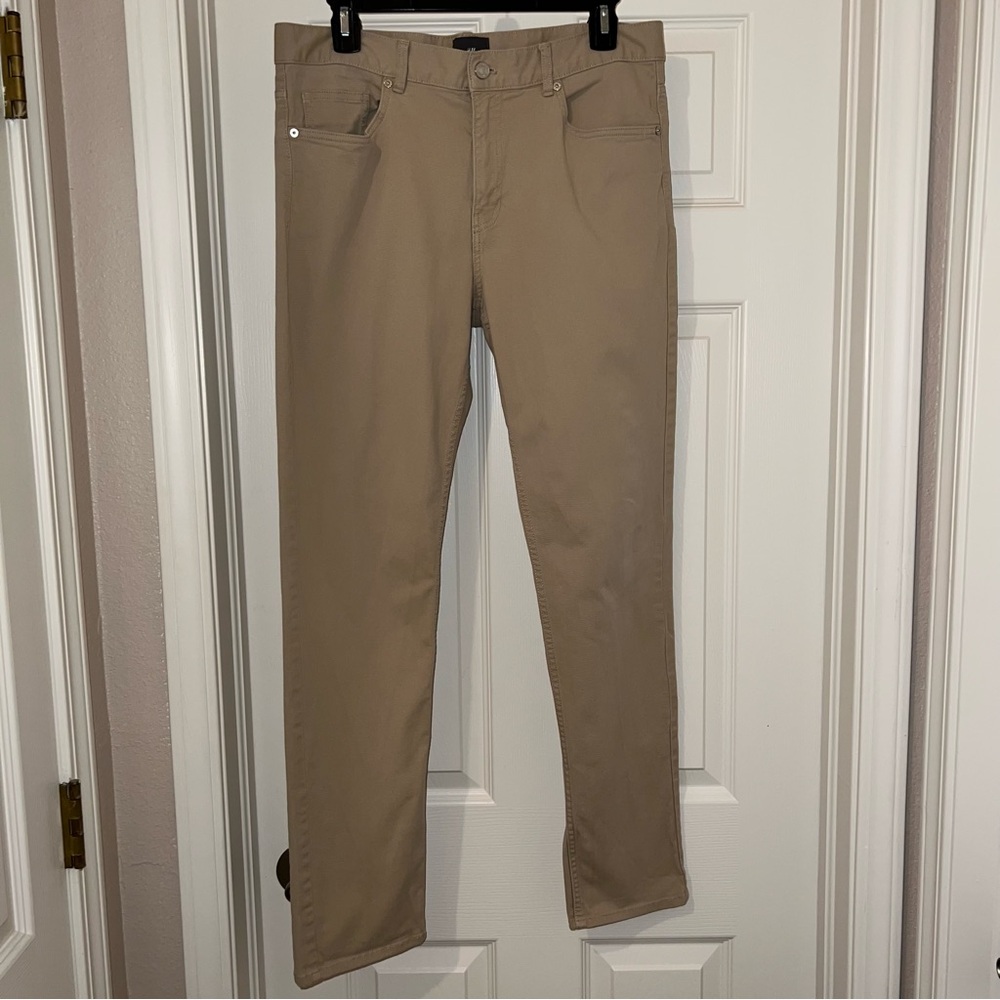 men’s H&M khaki pants